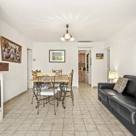 La Holiday home