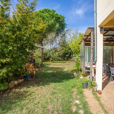 Holiday home La *